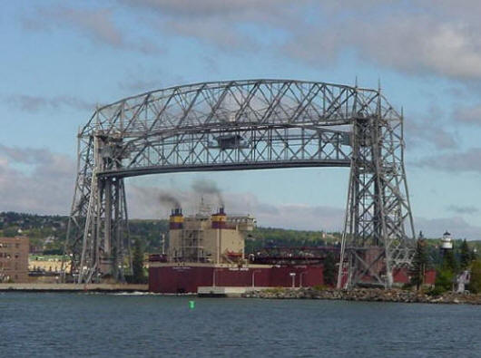 Duluth's Canal Park lift bridge